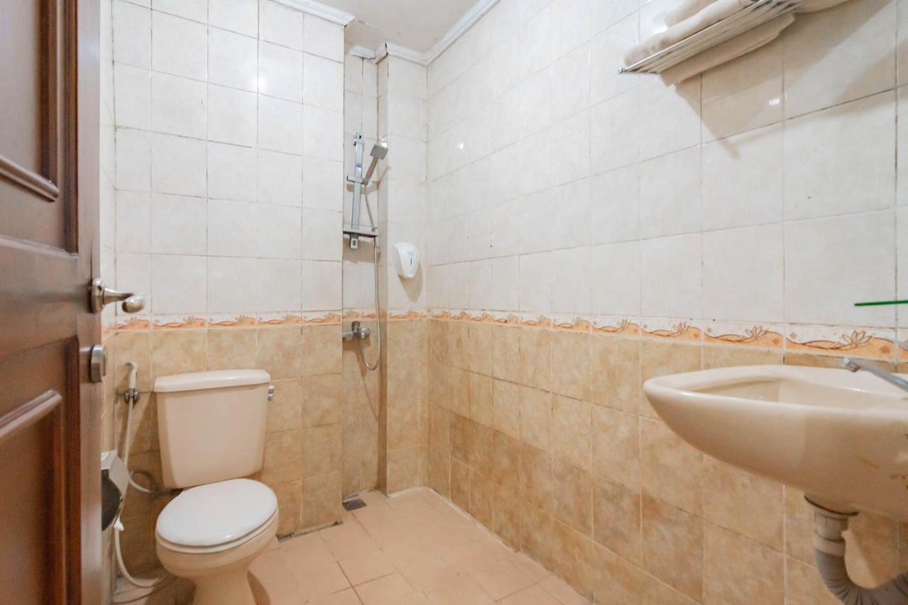 Cihampelas Hotel 2 Mitra Reddoorz Bandung Kültér fotó