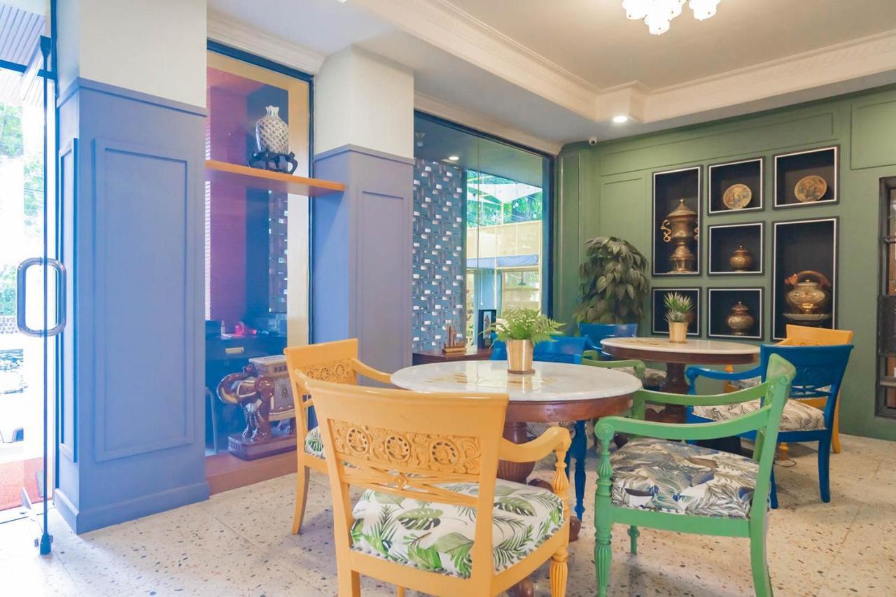 Cihampelas Hotel 2 Mitra Reddoorz Bandung Kültér fotó